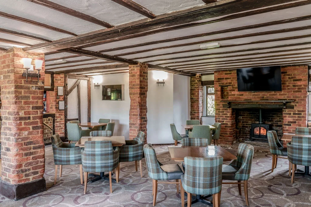 sunbury-golf-clubhouse-lounge